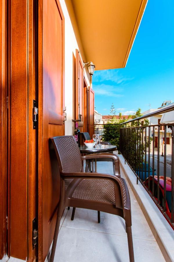 Deluxe Suites Hriszí Aktí Haniá Kültér fotó